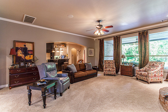 16_Living Room
