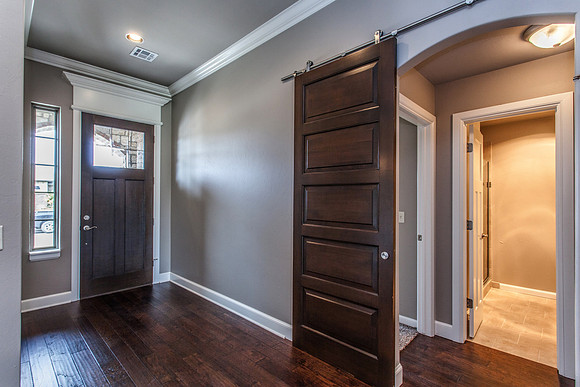 09_Entryway