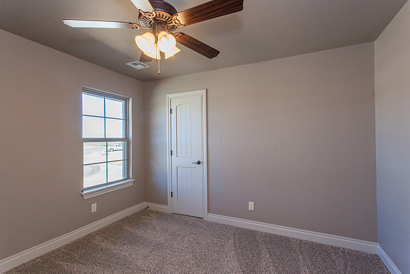 17_Bedroom