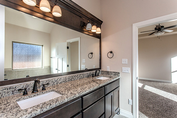 20_Master Bathroom