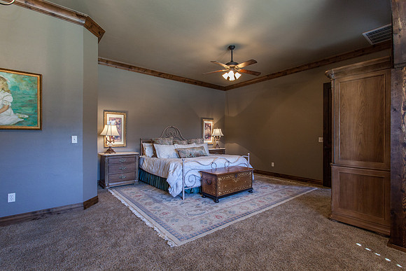 41_Master Bedroom