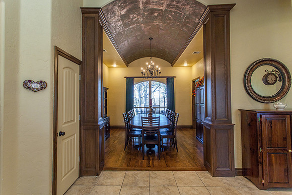 20_Dining Room