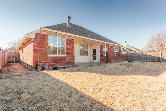 26_Exterior