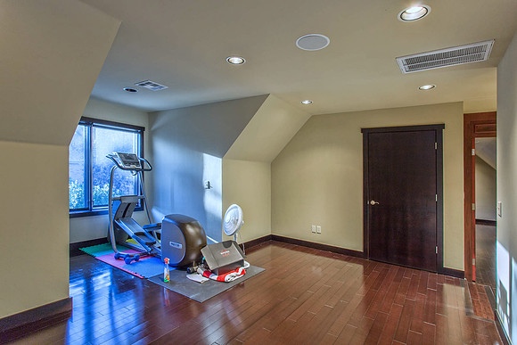 Bonus Room