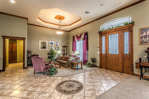 05_Entryway