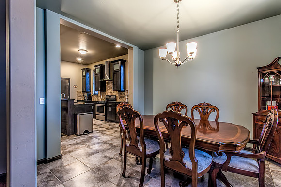 05_Dining Room