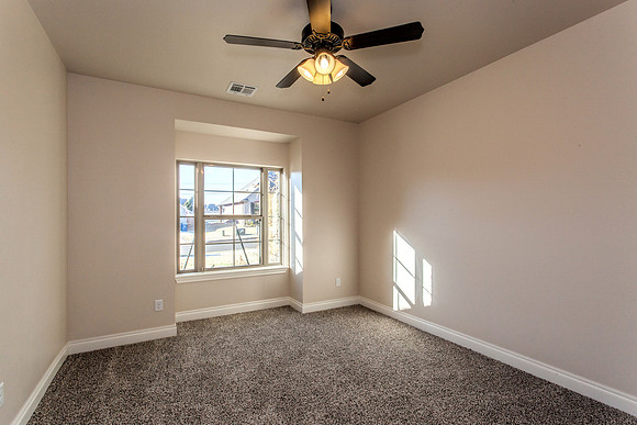 23_Bedroom