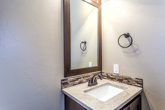 22_Bathroom