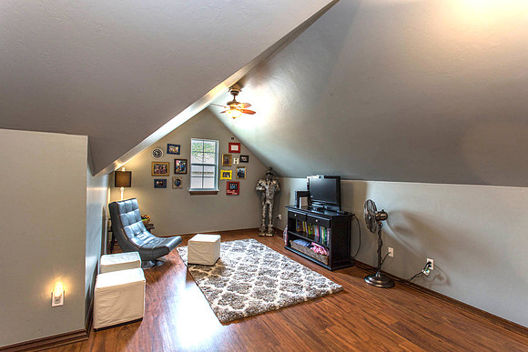 Bonus Room