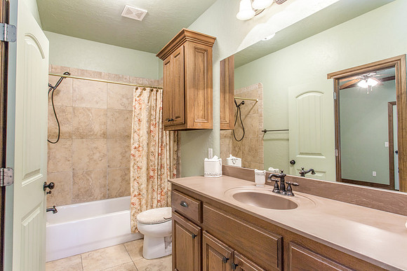 39_Bathroom