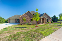 1309 Pembroke, Edmond