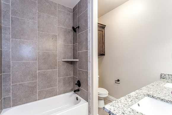 24_Bathroom