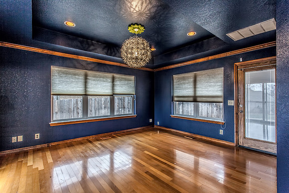 17_Family Room