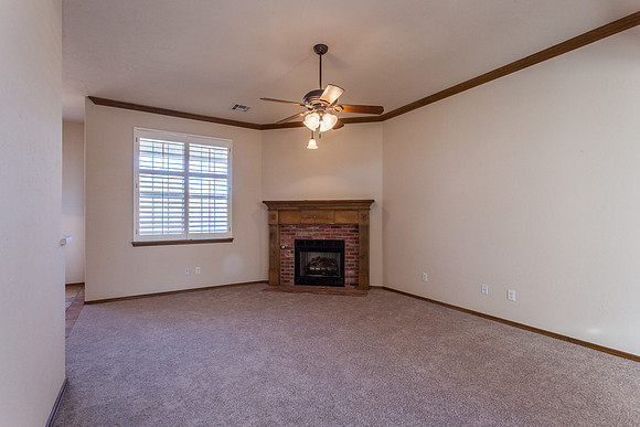 06_Living Room