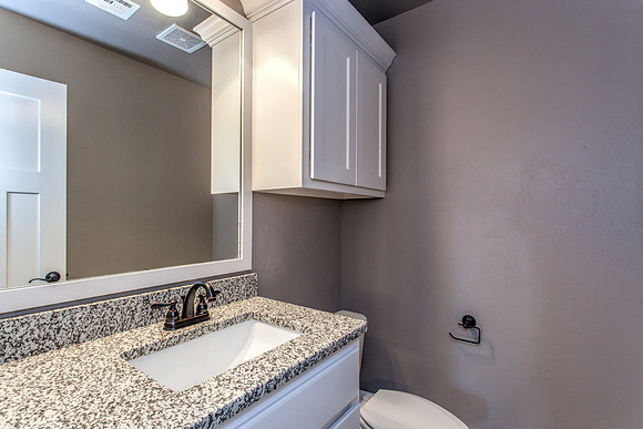 33_Bathroom