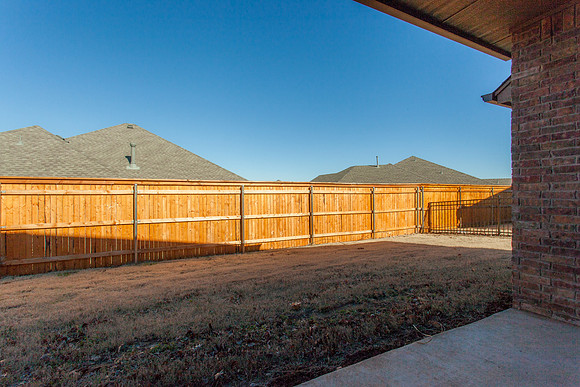 28_Exterior
