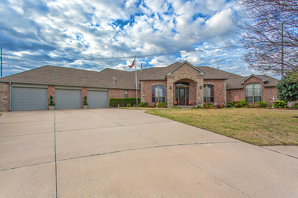 01_Exterior