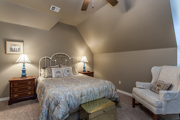 34_Bedroom