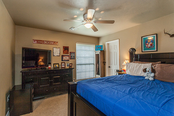 26_Bedroom