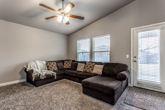 10_Living Room