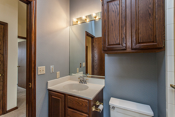 39_Bathroom
