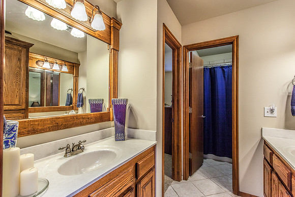30_Bathroom