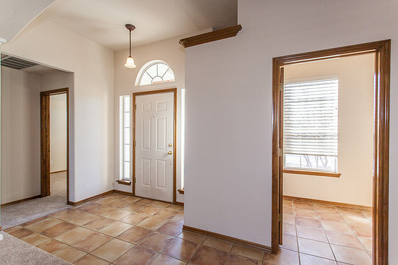 04_Entryway