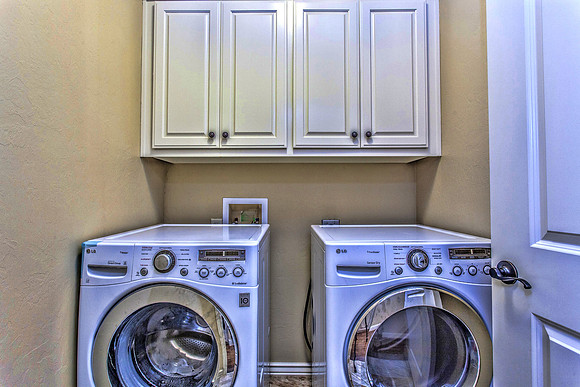 10_Laundry Room