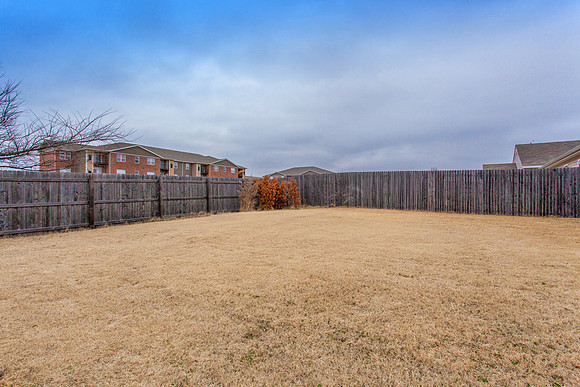 22_Exterior