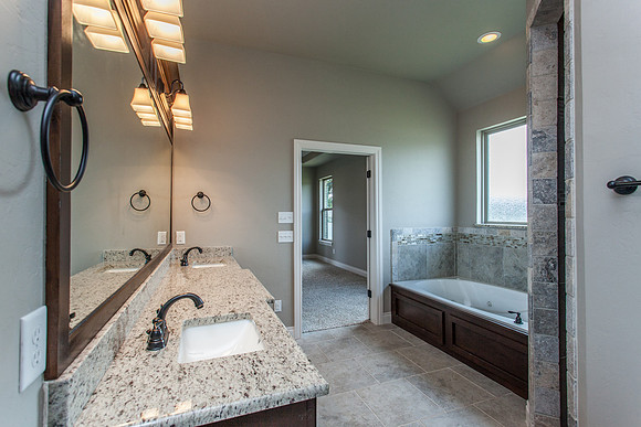 29_Master Bathroom