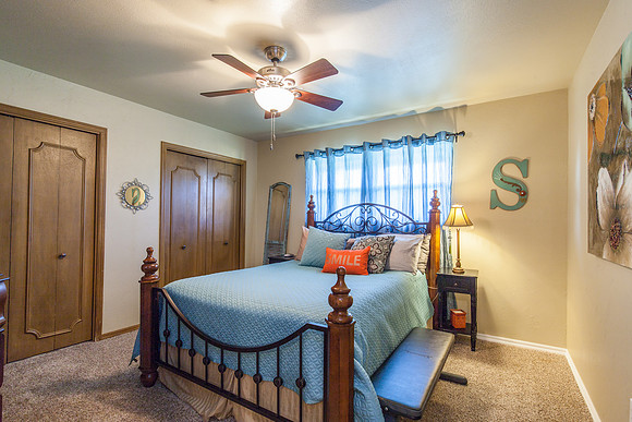 Bedroom