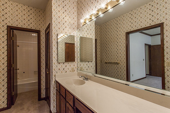 35_Master Bathroom