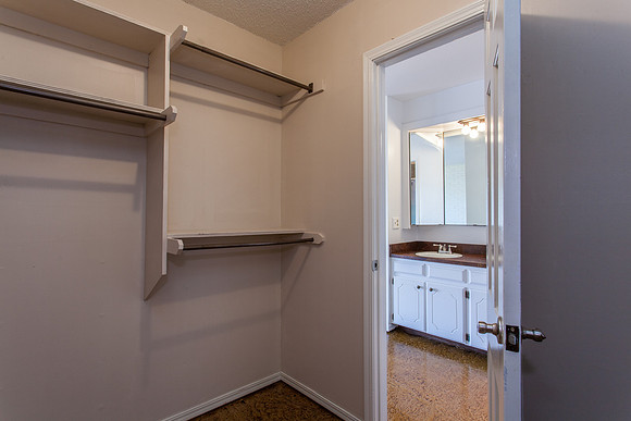 Master Bedroom Closet