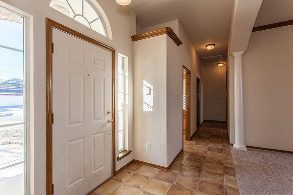 05_Entryway