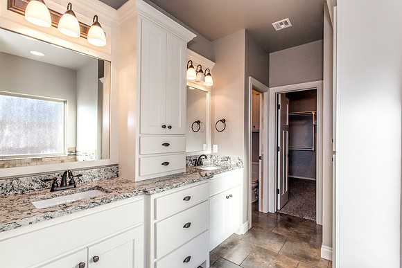 22_Master Bathroom