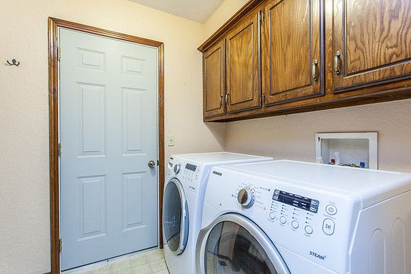 10_Laundry Room
