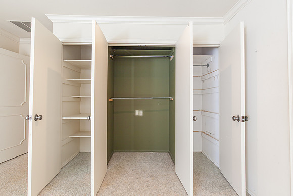 Master Bedroom Closet