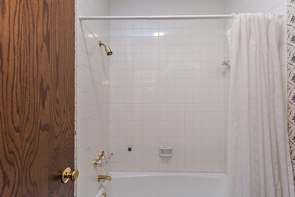 36_Master Bathroom