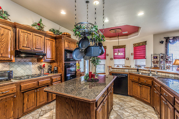 18_Kitchen