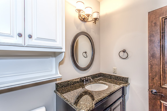 24_Bathroom