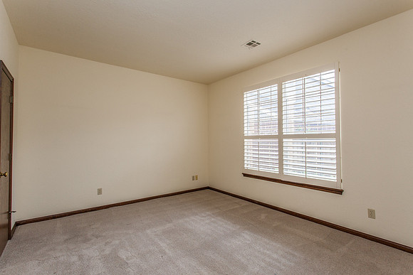 40_Bedroom