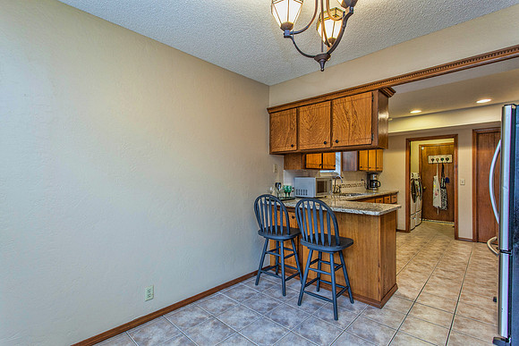 14_Dining Room