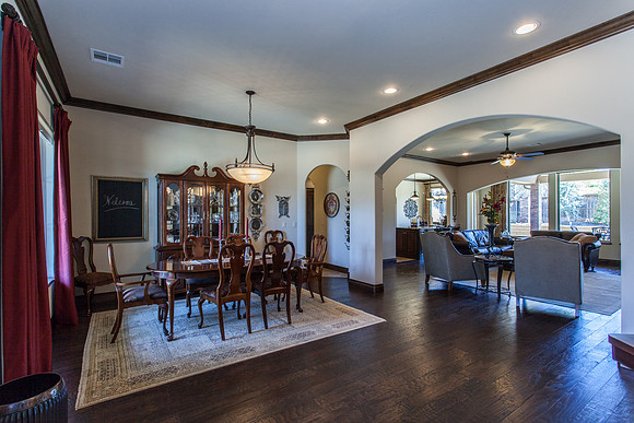 08_Entryway