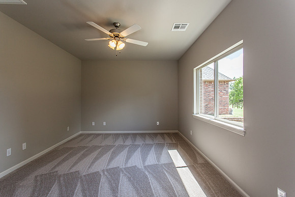 25_Bedroom