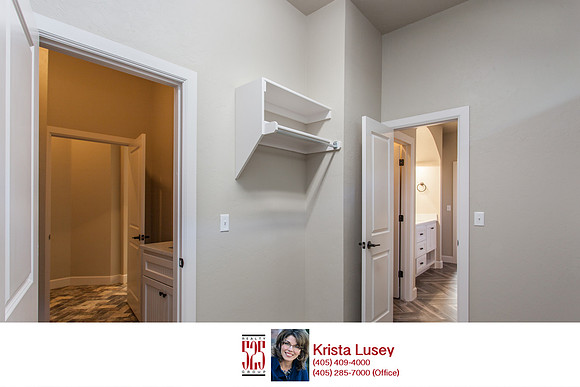 Master Bedroom Closet
