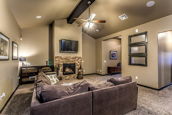 06_Living Room