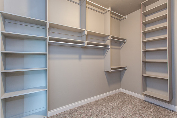 30_Master Bedroom Closet