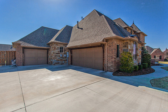 02_Exterior