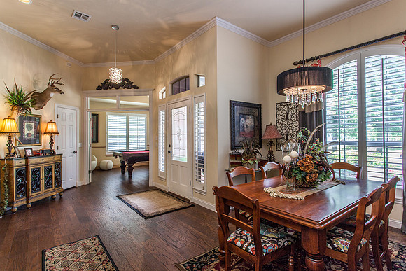 12_Dining Room