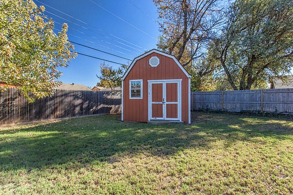 Shed
